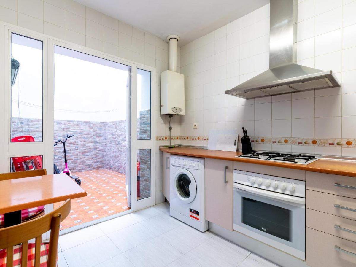 Holi-rent Antillano Campos Seville